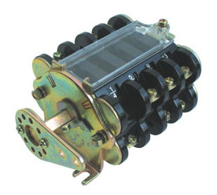 F4-□III/W系列輔助開(kāi)關(guān)